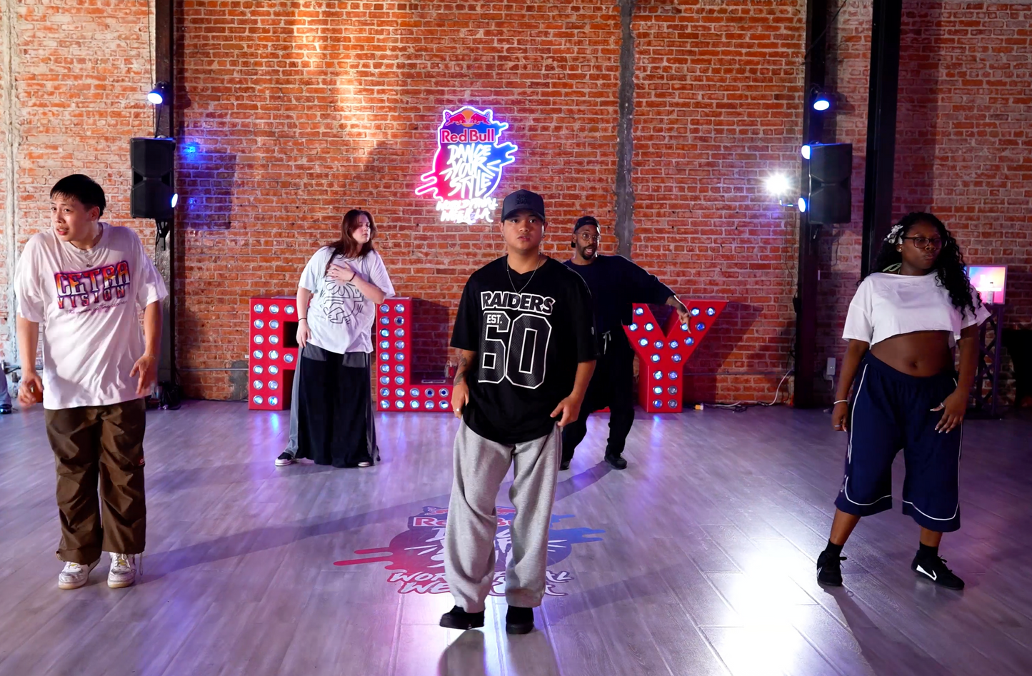 Chris Brown & Tyga - Haute - Group 1