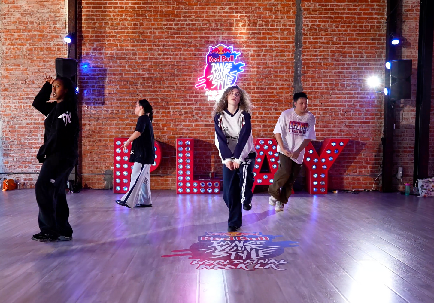 Chris Brown & Tyga - Haute - Group 16