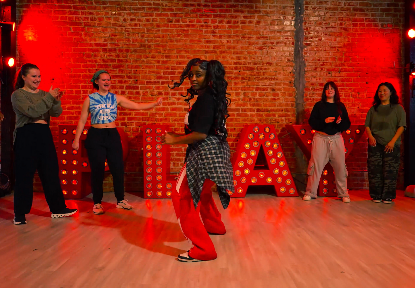 Wale ft. J. Cole & Dre - Poke It Out - Group 2