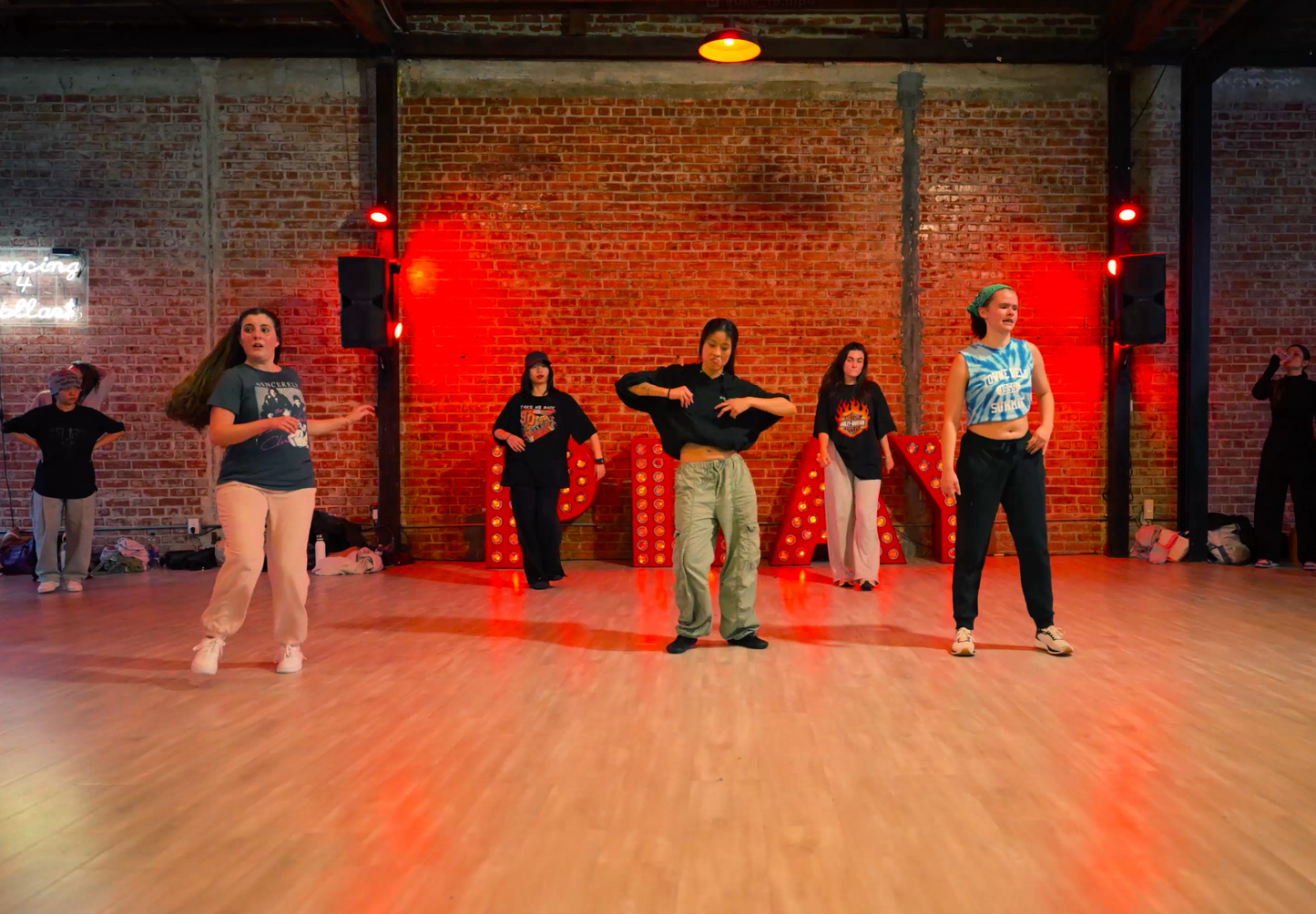 Wale ft. J. Cole & Dre - Poke It Out - Group 19