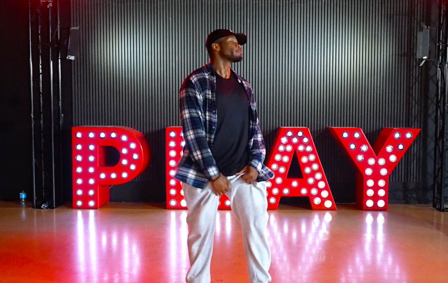 New Flame - Chris Brown - Group 10