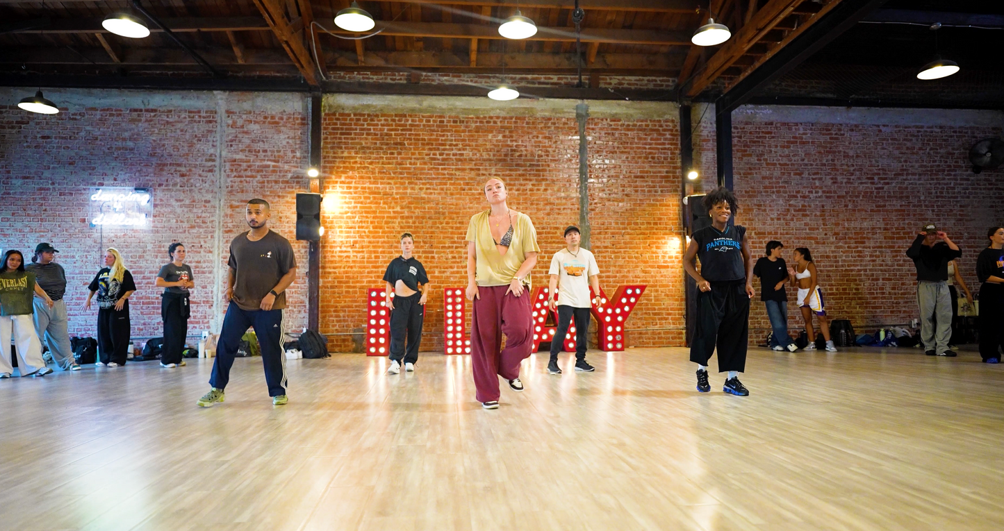 Michael Jackson - PYT - Group 2