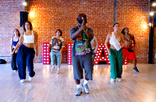Missy Elliott - Lose Control - Group 11