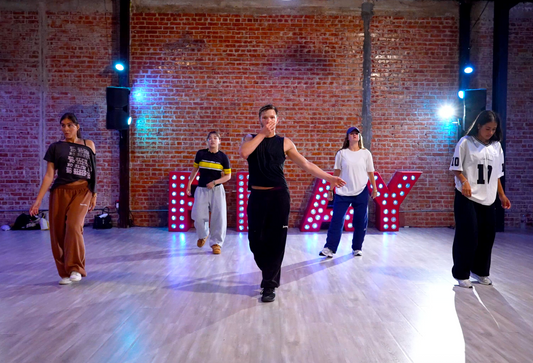 Chris Brown - Need You Right Here - Group 7