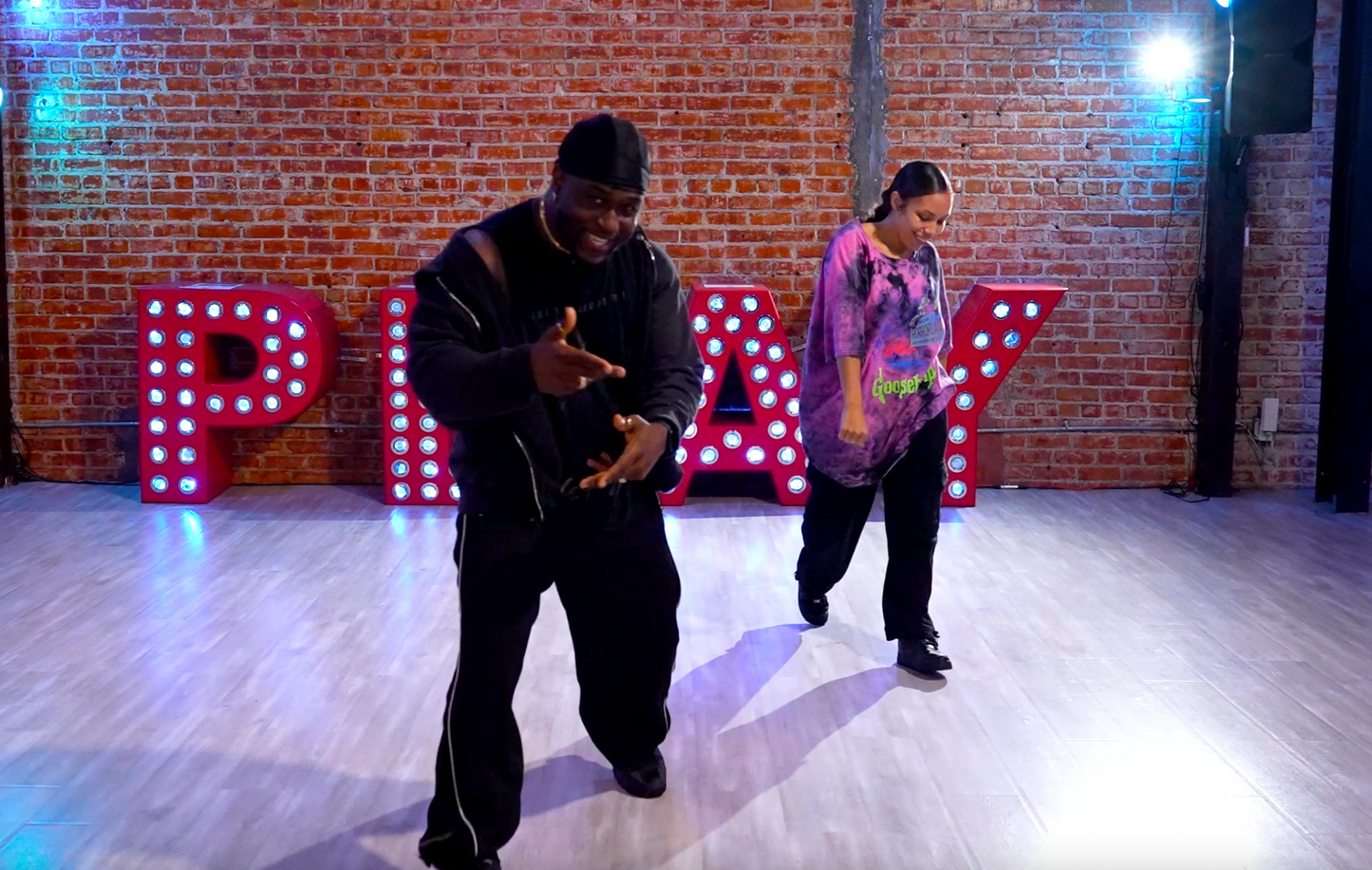 Chris Brown - Need You Right Here - Group 21