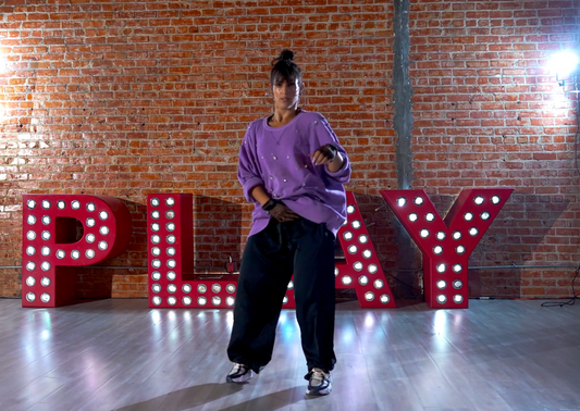 Justin Bieber - Wait For a Minute - Group 7