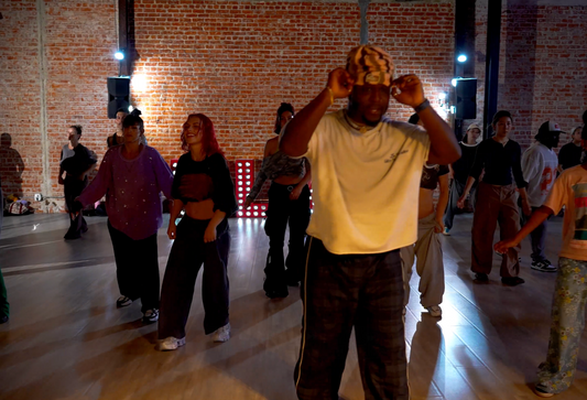 Justin Bieber - Wait For a Minute - Class Video