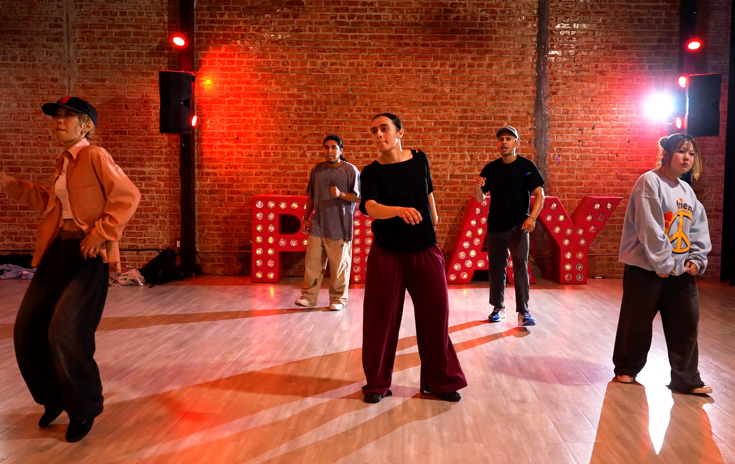 LIL JON - SNAP YO FINGERS - GROUP 1