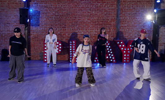 Chris Brown - One Call Away - Group 2