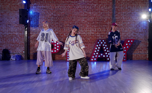 Chris Brown - One Call Away - Group 7