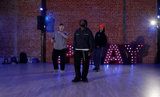 Chris Brown - One Call Away - Group 8