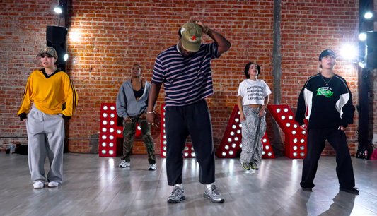 Outkast - The Way You Move - Group 15
