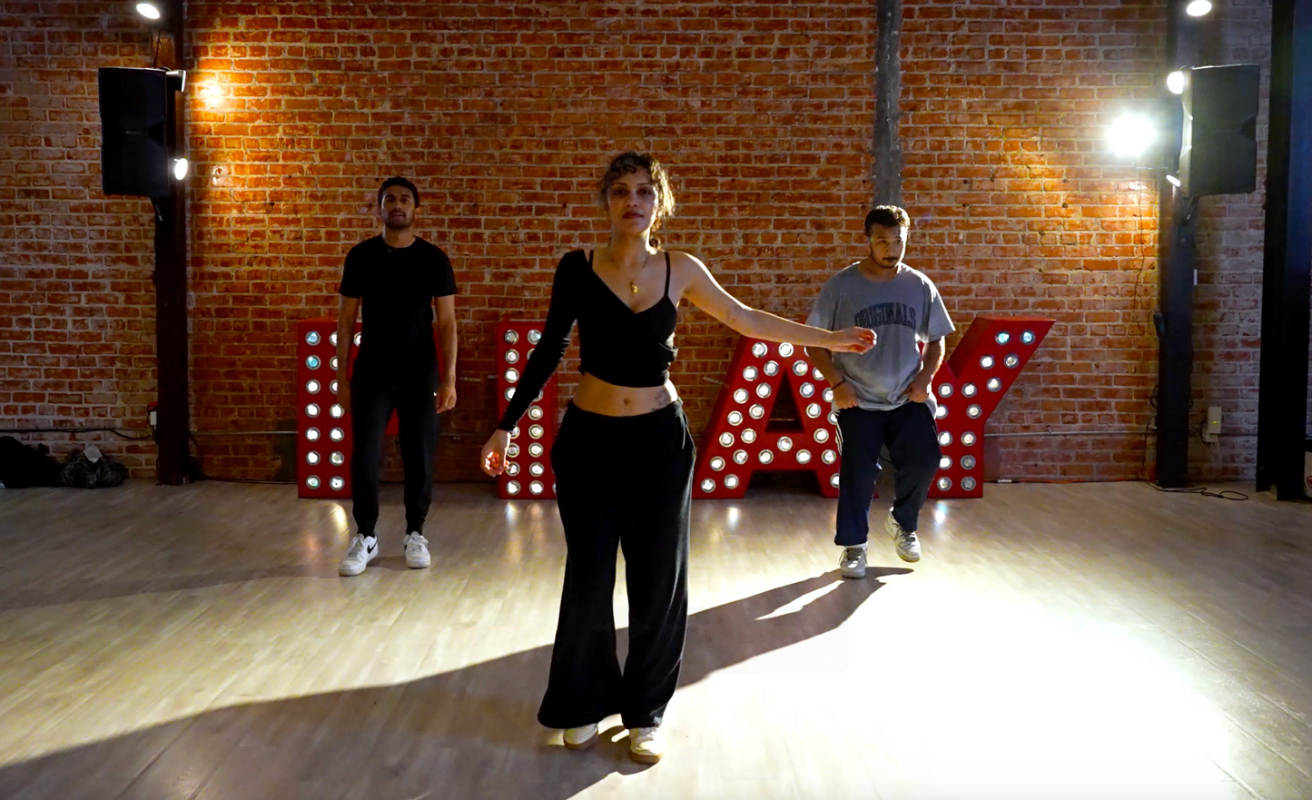 Verse Simmonds - Back Outside - Round 2 - Group 6