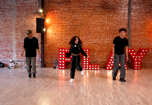 Chris Brown - Picture Me Rollin - Group 13