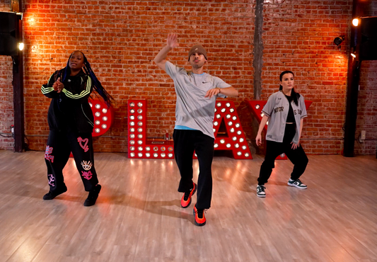 Chris Brown - Picture Me Rollin - Group 15