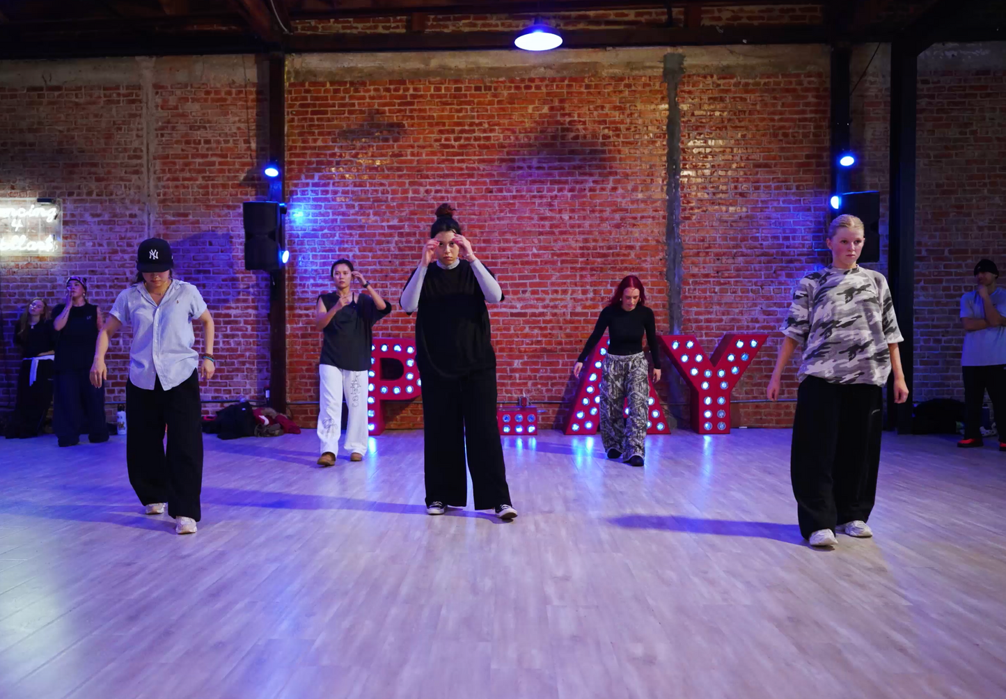 6LACK - PRBLMS - Group 5