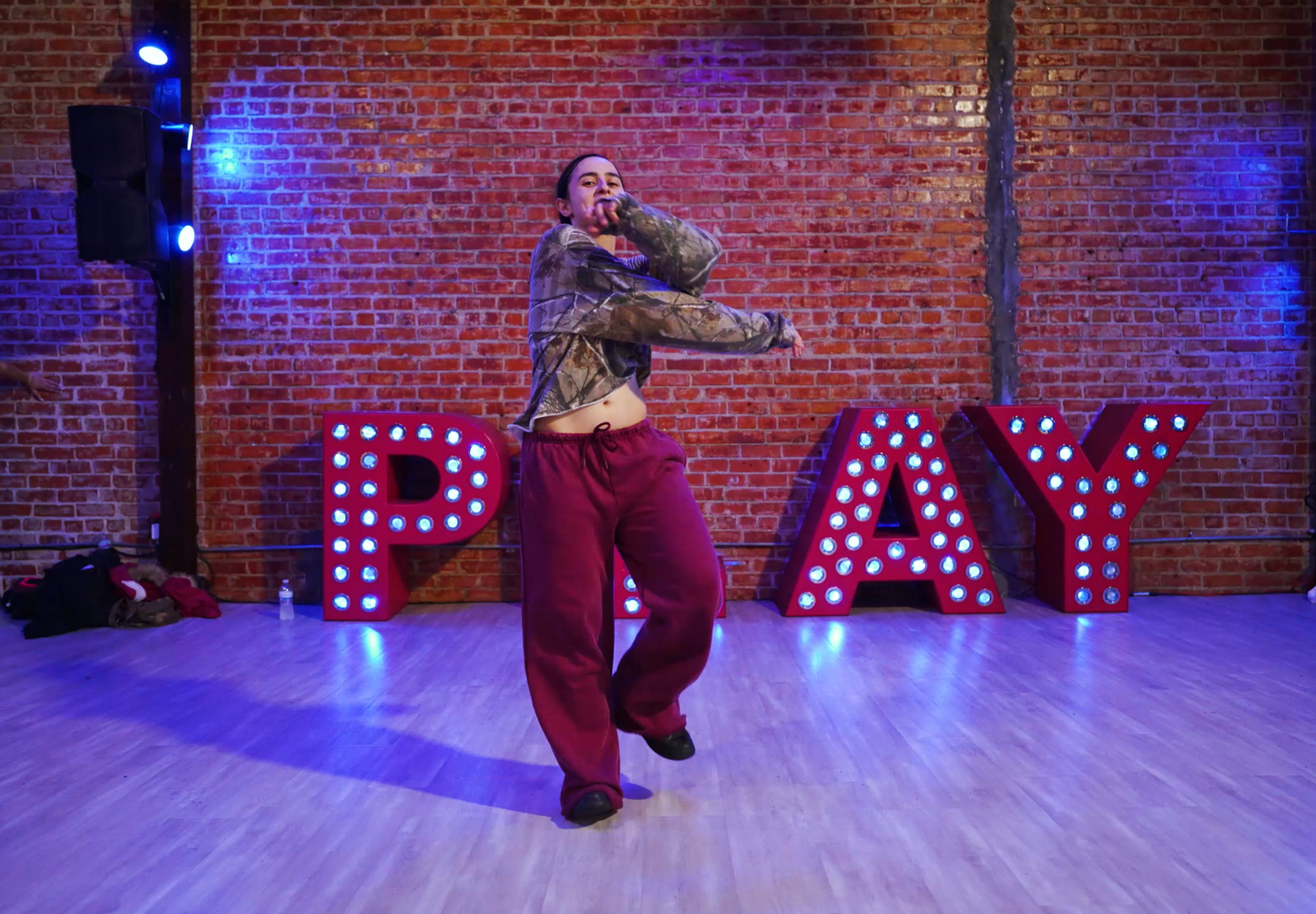 6LACK - PRBLMS - Group 9