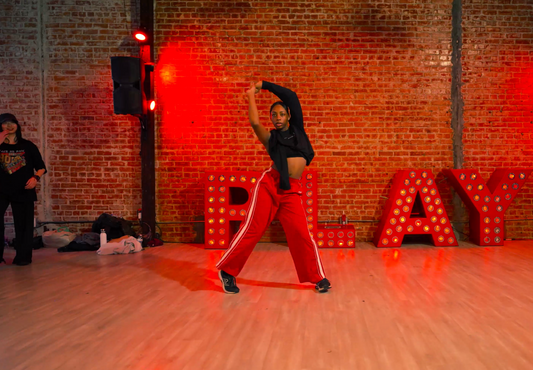 Wale ft. J. Cole & Dre - Poke It Out - Group 21