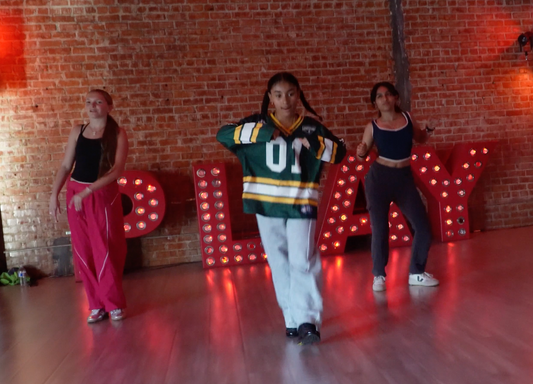 Lil' Mo - 4 Eva - Group 10