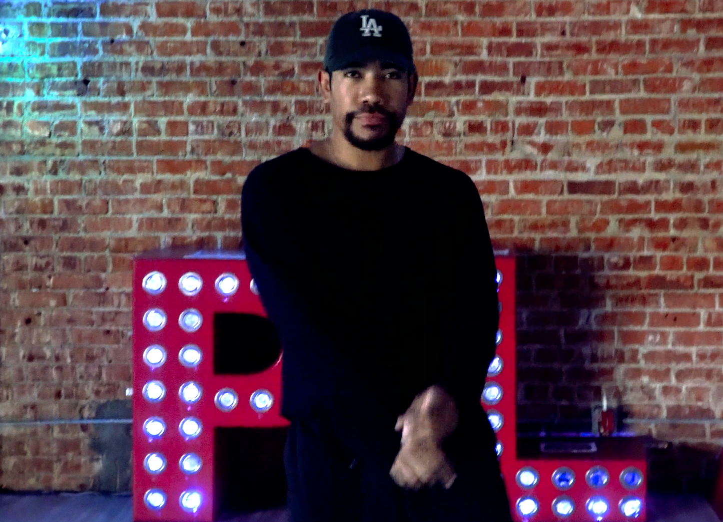 Chris Brown - Loyal - Round 3 - Group 2