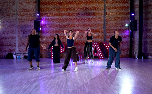 Unk - Walk It Out - Round 3 - Group 5
