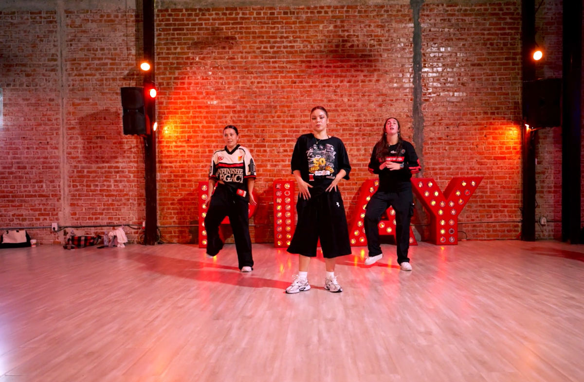 Get It Shawty - Lloyd - Group 2